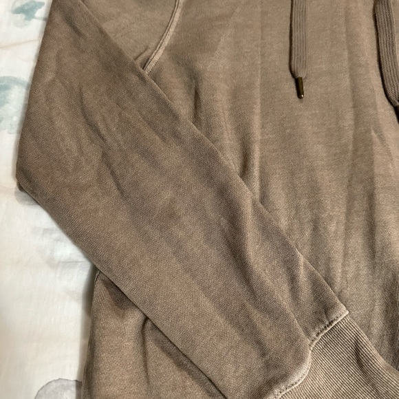 Old Navy breast-feeding hoodie, size medium. Very lightly worn. - Picture 2 of 3